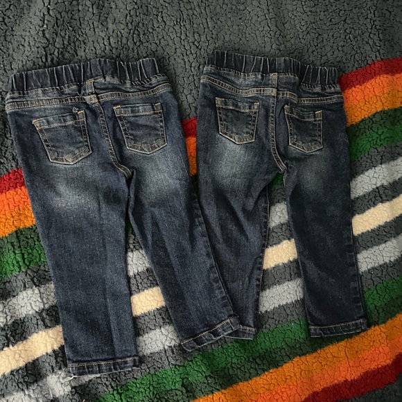 Ruffle Butts Jeans 2T - Picture 4 of 5